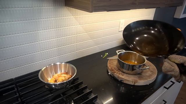 PAD THAI 101 - This Recipe Is What You Get Off The Streets Of Thailand
