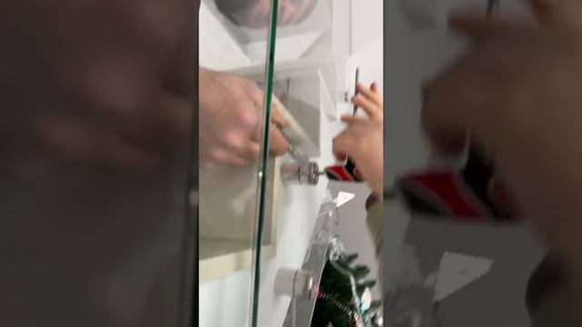 Правильная установка стекол помогает избежать повреждений и продлевает срок службы ограждений⌛️