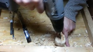 Режу Ложку из Сучка. Как вырезать ложку