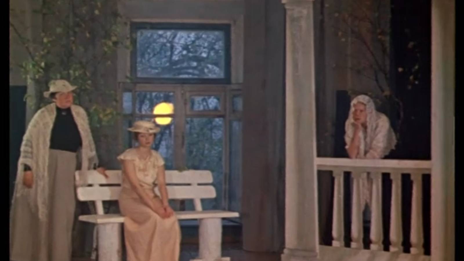 Дамское танго (1983)