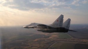 МиГ-29 тоже умеет отходить красиво.