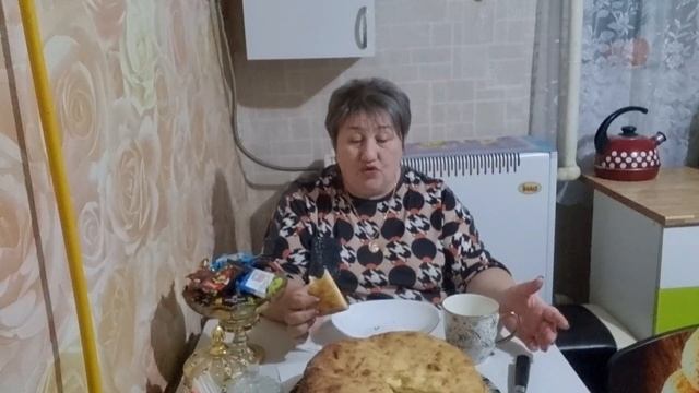 Мукбанг. Вкусные Осетинские пироги!