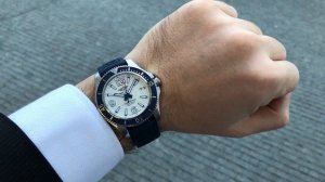 Breitling Superocean Automatic 42 mm