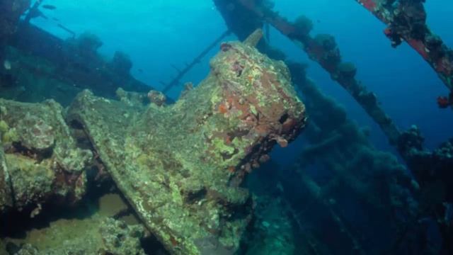 Топ 10 Знаменитых кораблей под водой