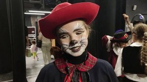 Посещении спектакля "Кот в сапогах": интервью