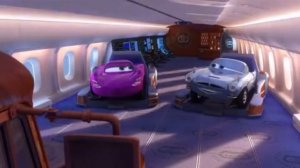 Разговор в самолёте | Тачки 2 (2011)