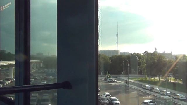 The MOST UNUSUAL Moscow Transport! смотреть онлайн