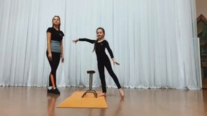 Эквилибр на тростях