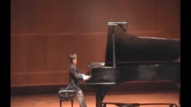 KING FM Ten Grands Young Artist Awards Robert Yan смотреть онлайн