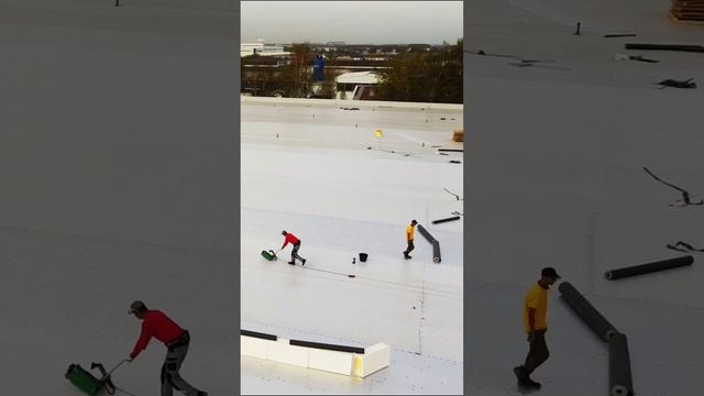 Еще кадры с закрытого объекта в Калужской области 💪 Устройство мембранной кровли 👀