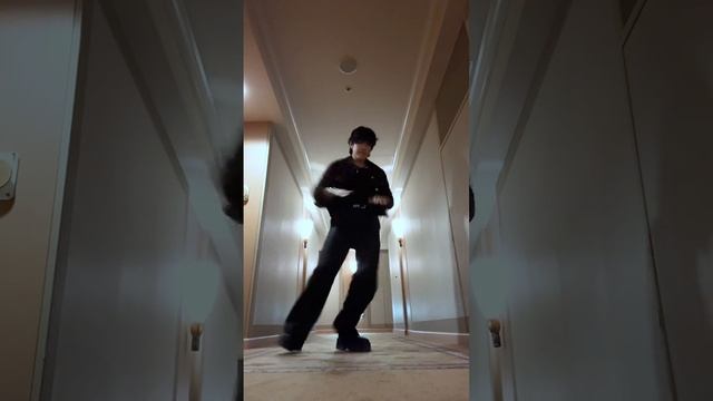 Hoongjoong (ATEEZ) Out Now! SMB
