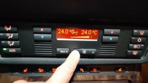 Панель управления системой кондиционирования
BMW X5 E53