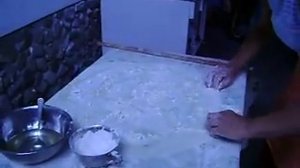 Златка приготвя катмери