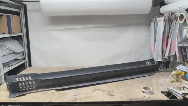 Накладки на пороги Mercedes w210 Lorinser смотреть онлайн