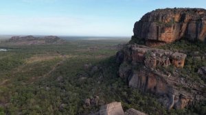 Kakadu. Crocodiles, boating and indigenous art.