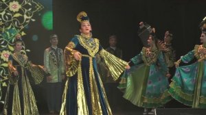 "Уйна, тальян гармунынны" вокаль-хореографик композициясе