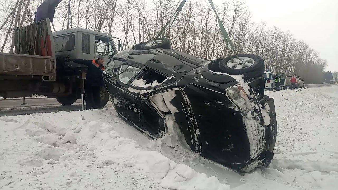 ДТП недалеко от каменска-уральского ☹️машина в говно  водитель живой