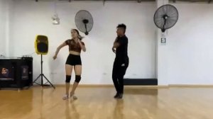 Me duele la cabeza - torito "bachata sensual"