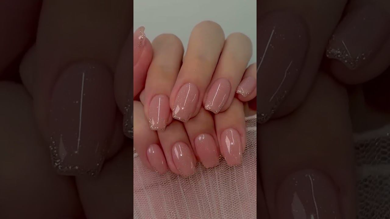 Волшебно #маникюрновыйгод#маникюр #дизайнногтей  #модныйманикюр