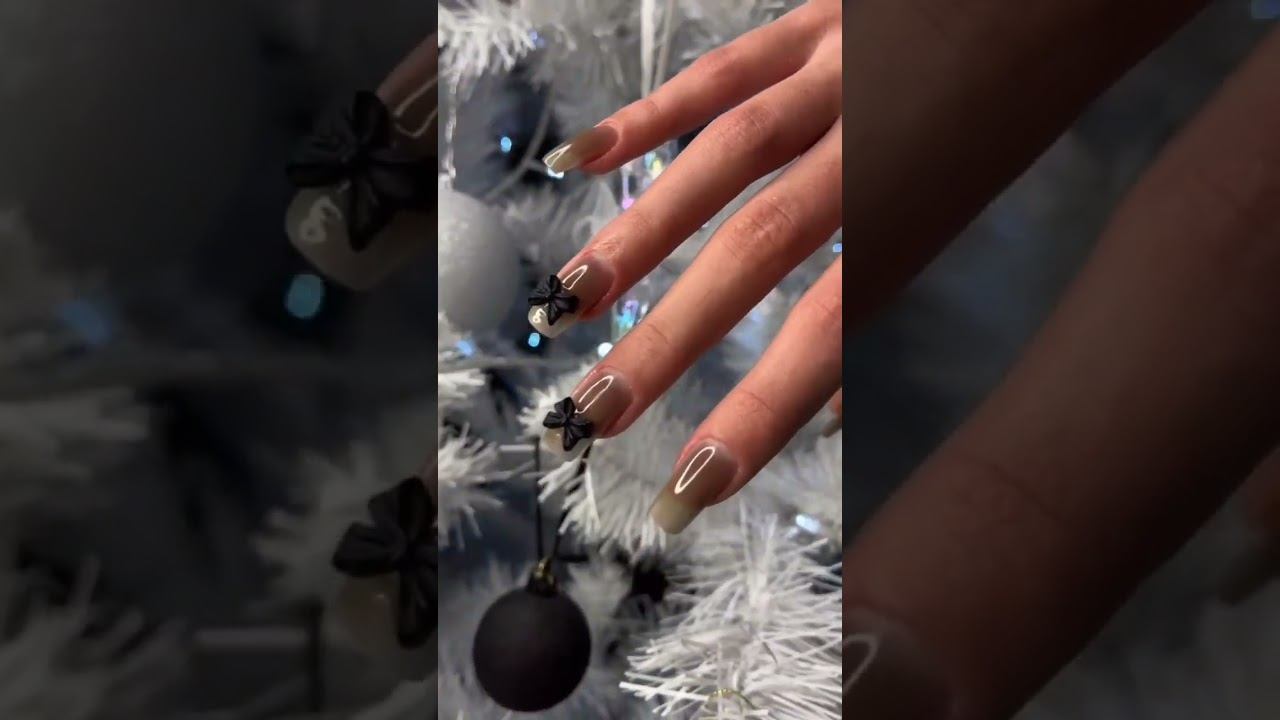 Неожиданно, но интересненько #маникюрновыйгод#маникюр #дизайнногтей  #nailsdesign