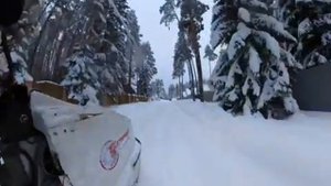 Покатушка на снегоходе Буран по  безумно красивому зимнему лесу и дорогам!Снято на Insta360