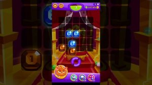 Суровый Котик Бубу стал королем и Юля ему подчиняется