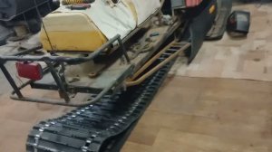 Начало работ с самодельным снегоходом
