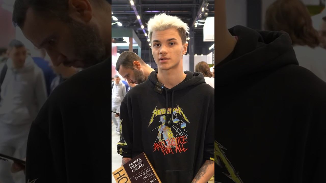 Победитель первого чемпионата по приготовлению напитков на основе какао в России, Алексей Григорьев