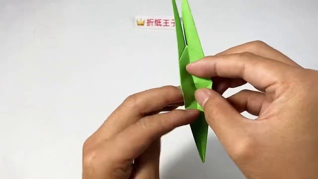 教你折纸三叉戟，简单漂亮，儿童很喜欢
