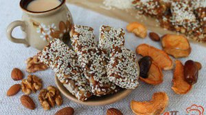 Полезные батончики из орехов и сухофруктов