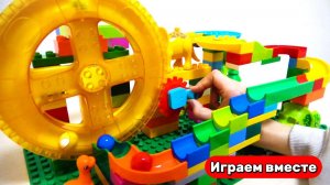 Развивающий конструктор для детей ! Строим и запускам шарики АСМР ! Видео для детей