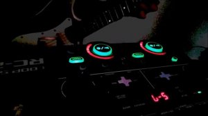 Childish Gambino - Feels Like Summer (Guitar cover. Live Loop Station RC-202 Boss)