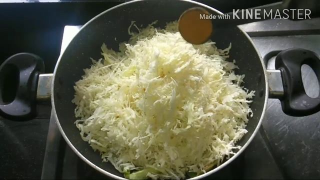 Cabbage Thoran Kerala Sadhya Style Recipe Malayalam || Easy Recipe for Bigginers || Miracle World.