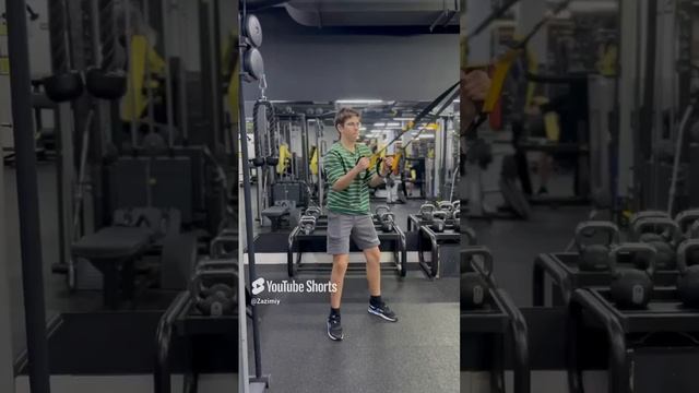 Фитнес тренер Зазирный Сергей