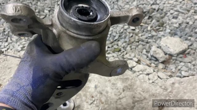 Замена Сайлент-блоков передних рычагов BMW 218i f45 смотреть онлайн