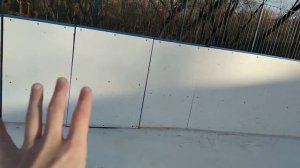 Катаюсь на катке от первого лица