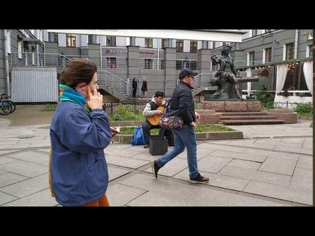 Уличный музыкант(4)