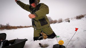 ПЕРВЫЙ ЛЁД!РАСТАВИЛ ЖЕРЛИЦЫ И ПОНЕСЛОСЬ!Сработка за сработкай,пальцы в кровь