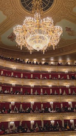 🎭 Большой театр. Вид на ярусы и люстру.