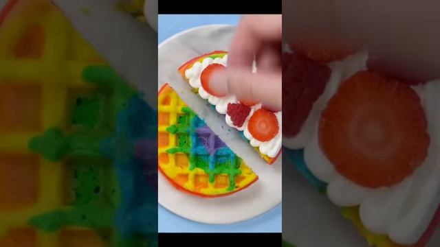So amazing ❤️🧇🌈 rainbow 🌈 waffle 🧇 #so #amazing #rainbow #waffle #cake
