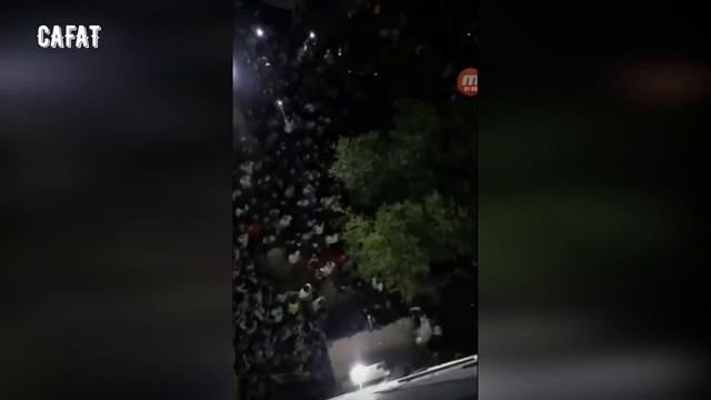 Жители Сатпаева едва не устроили самосуд над подозреваемым в похищении девочки | Новости Казахстана