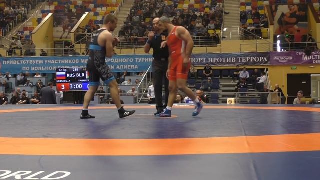 Анзор Уришев (КБР) - Иван Янковский (Беларусь) смотреть онлайн