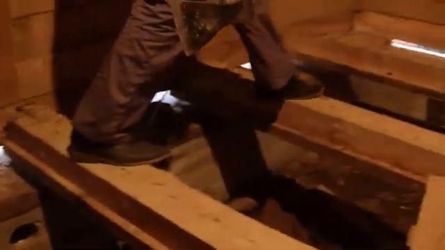 поражение нижней обвязки плесенью