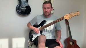 Урок 20 - Мажорные аккорды с двумя надстройками 6 и 9 ступени. R6/9