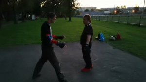 Работа с опущенных рук. Глухая защита