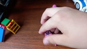 1 серия игры в кальмара собираем из Лего