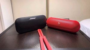 New Beats Pill 2024 vs Bose Soundlink Flex