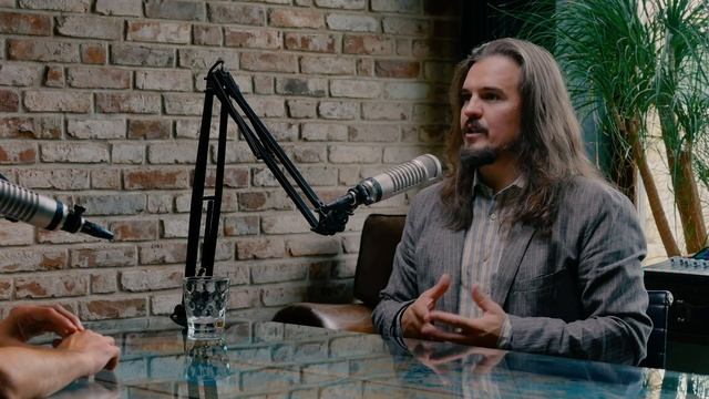 Бизнес на спор. Минус 100 млн жена в Тиндере доверие и магия  Максим Вересов