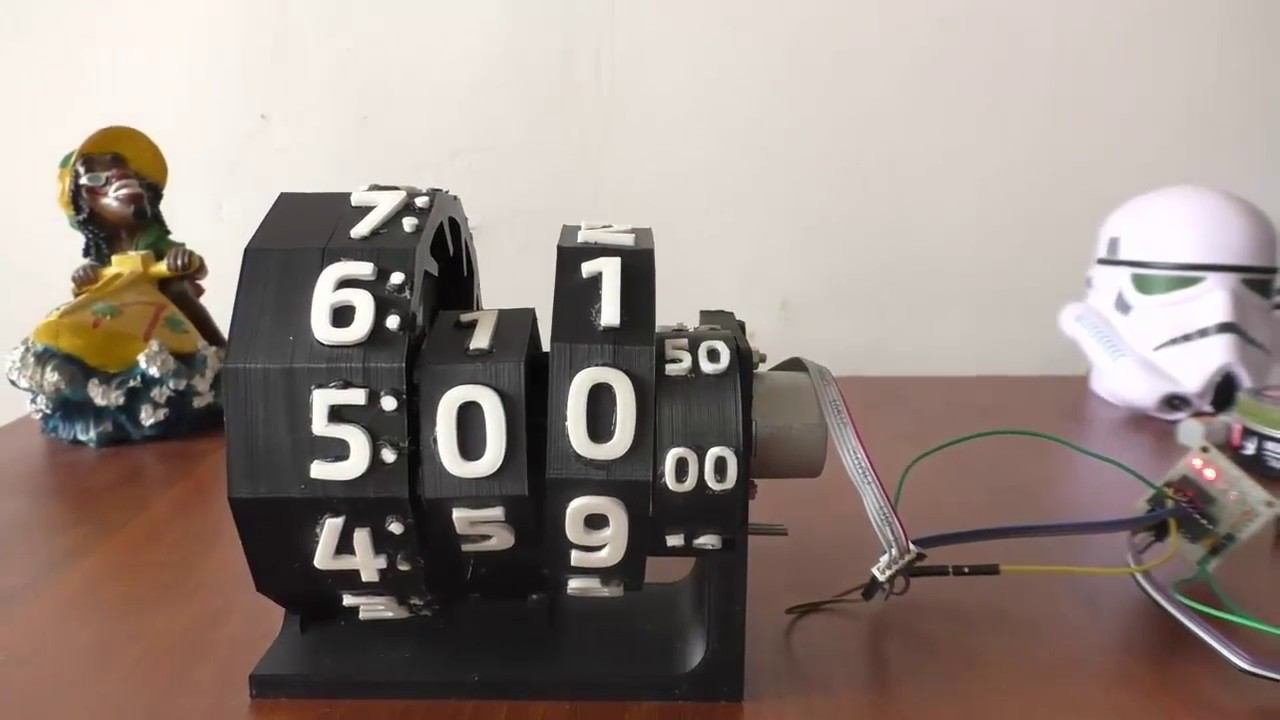Настольные Часы напечатанные на 3d принтере