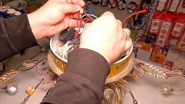 Как переделать галогеновую люстру светильник с 12 на 220 вольт смотреть онлайн